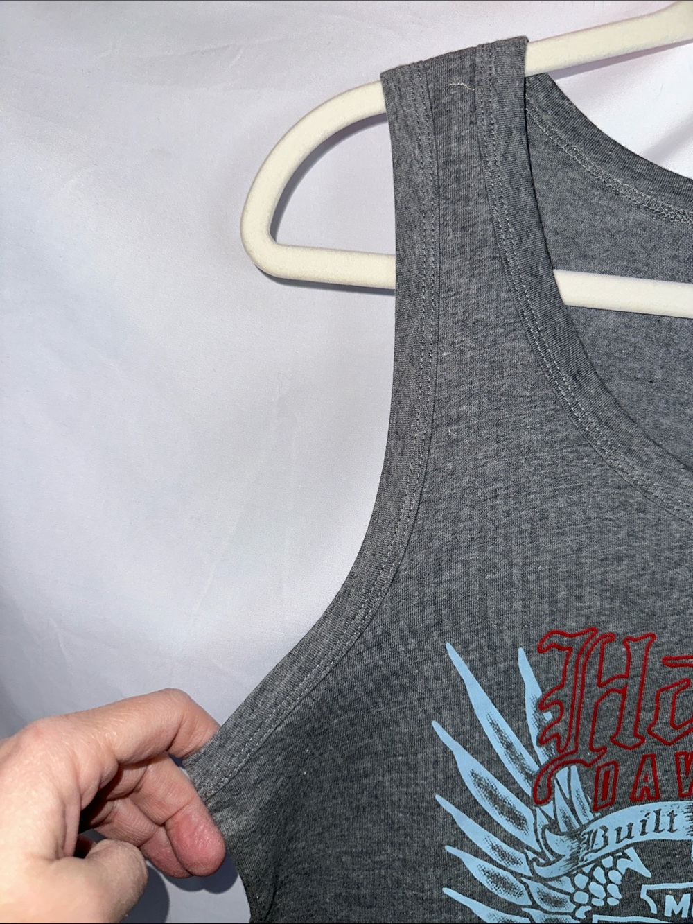 Harley-Davidson Grey Tank with Red and Light Blue Graphic - Picture 4 of 6